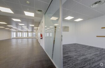 Paseo Castellana, 91, Madrid, Madrid for lease Interior Photo- Image 1 of 17