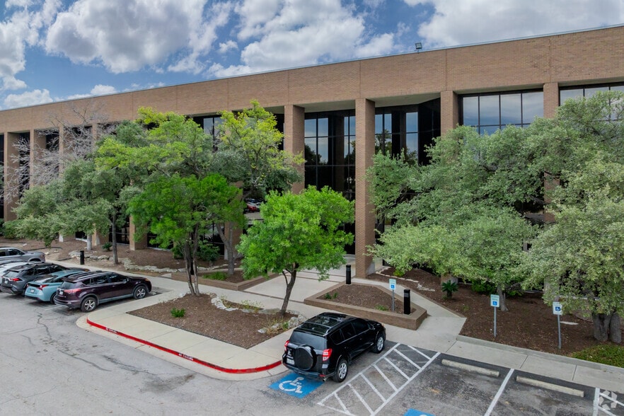 4440 S Piedras Dr, San Antonio, TX for sale - Primary Photo - Image 1 of 7