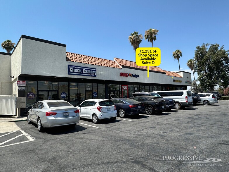 1615 W Redlands Blvd, Redlands, CA à louer - Photo du bâtiment - Image 2 de 3