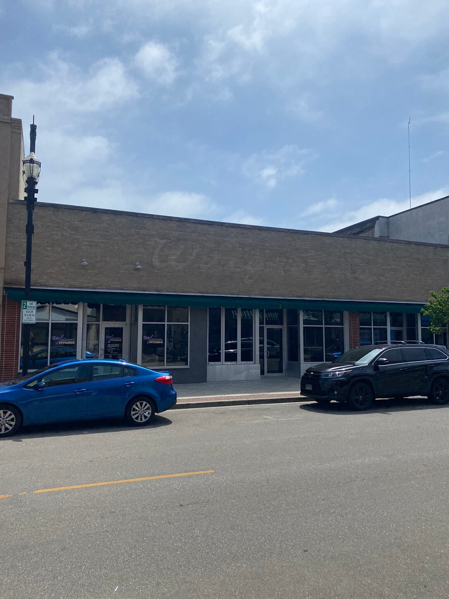 5711 6th Ave, Kenosha, WI for lease Primary Photo- Image 1 of 27