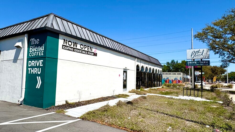 3501 Central Ave N, Saint Petersburg, FL à louer - Photo du bâtiment - Image 2 de 17