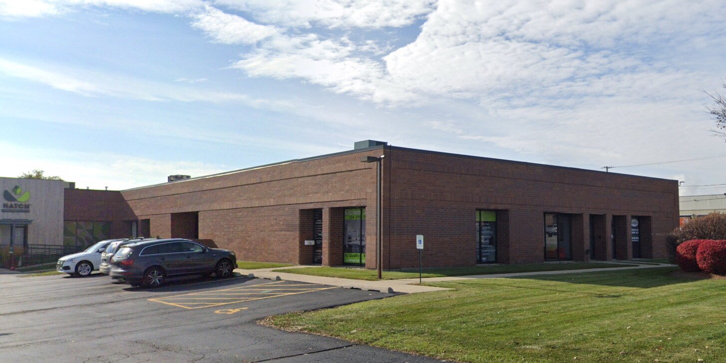 1433 W Fullerton Ave, Addison, IL for lease Building Photo- Image 1 of 3