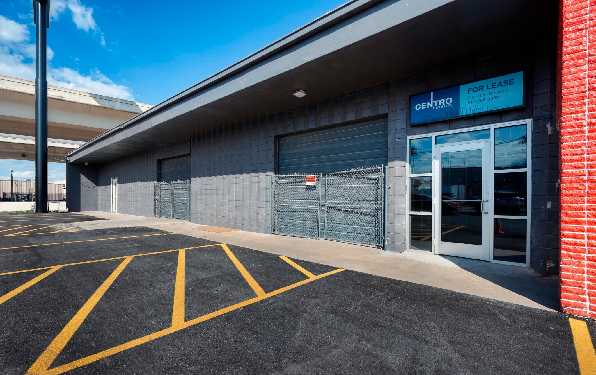 1350-1390 N Colorado St, San Antonio, TX for lease Building Photo- Image 1 of 21