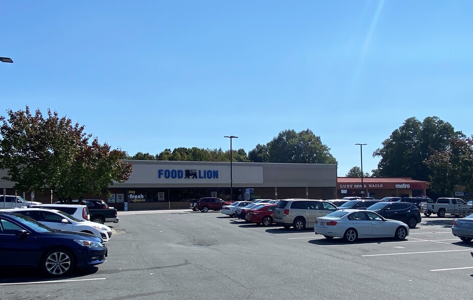 1780 W Webb Rd, Burlington, NC for lease - Building Photo - Image 1 of 8