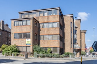 Plus de détails pour 28-30 Victoria St, Luton - Bureau à louer