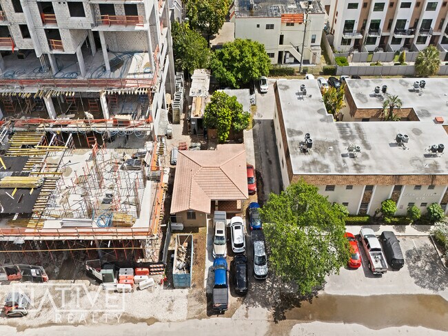 More details for 622 NE 1st Ave, Fort Lauderdale, FL - Multifamily for Sale