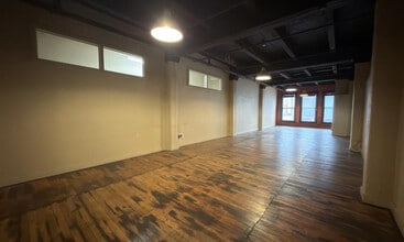 1020-1022 1st Ave S, Seattle, WA for lease Interior Photo- Image 1 of 2