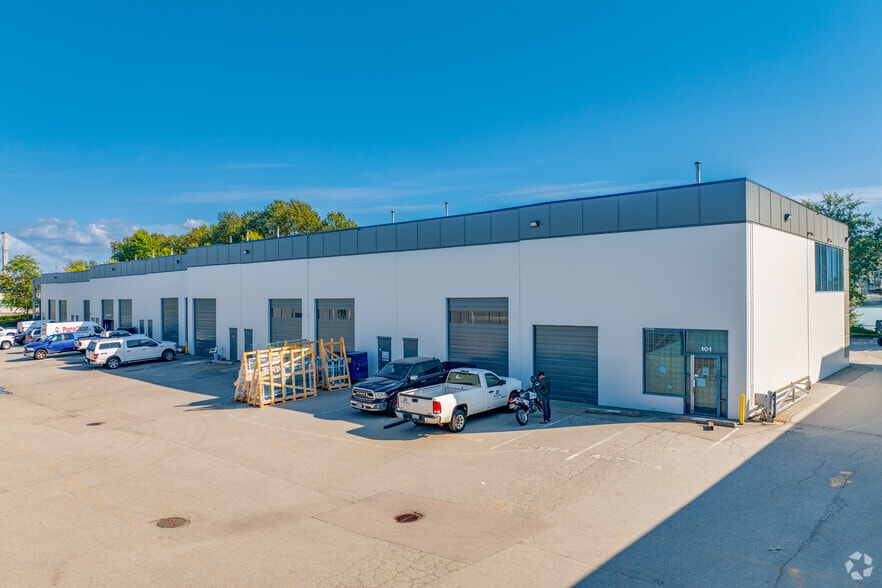 16 Fawcett Rd, Coquitlam, BC for sale - Building Photo - Image 3 of 3