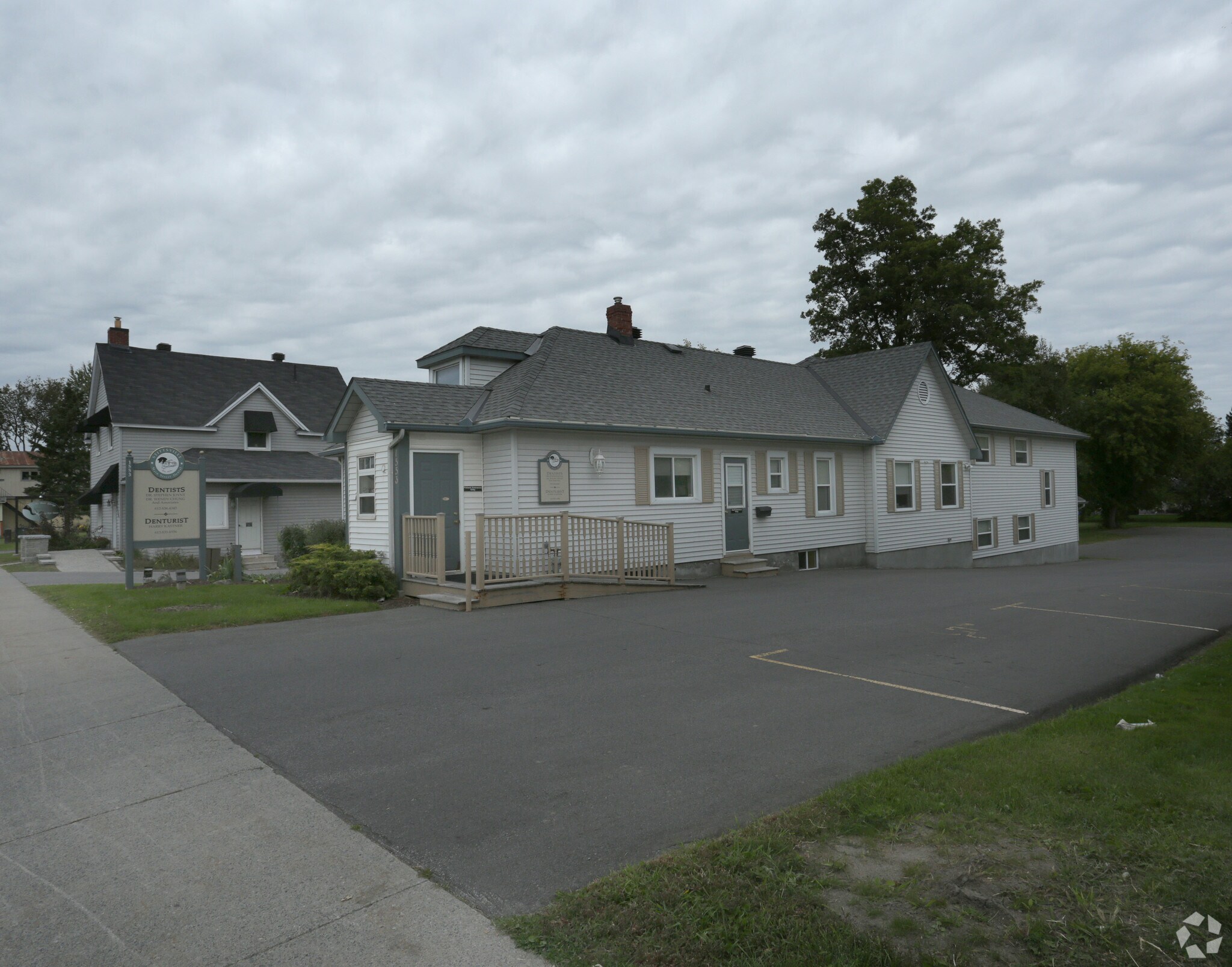 1553 Stittsville Main St, Ottawa, ON for sale Primary Photo- Image 1 of 1