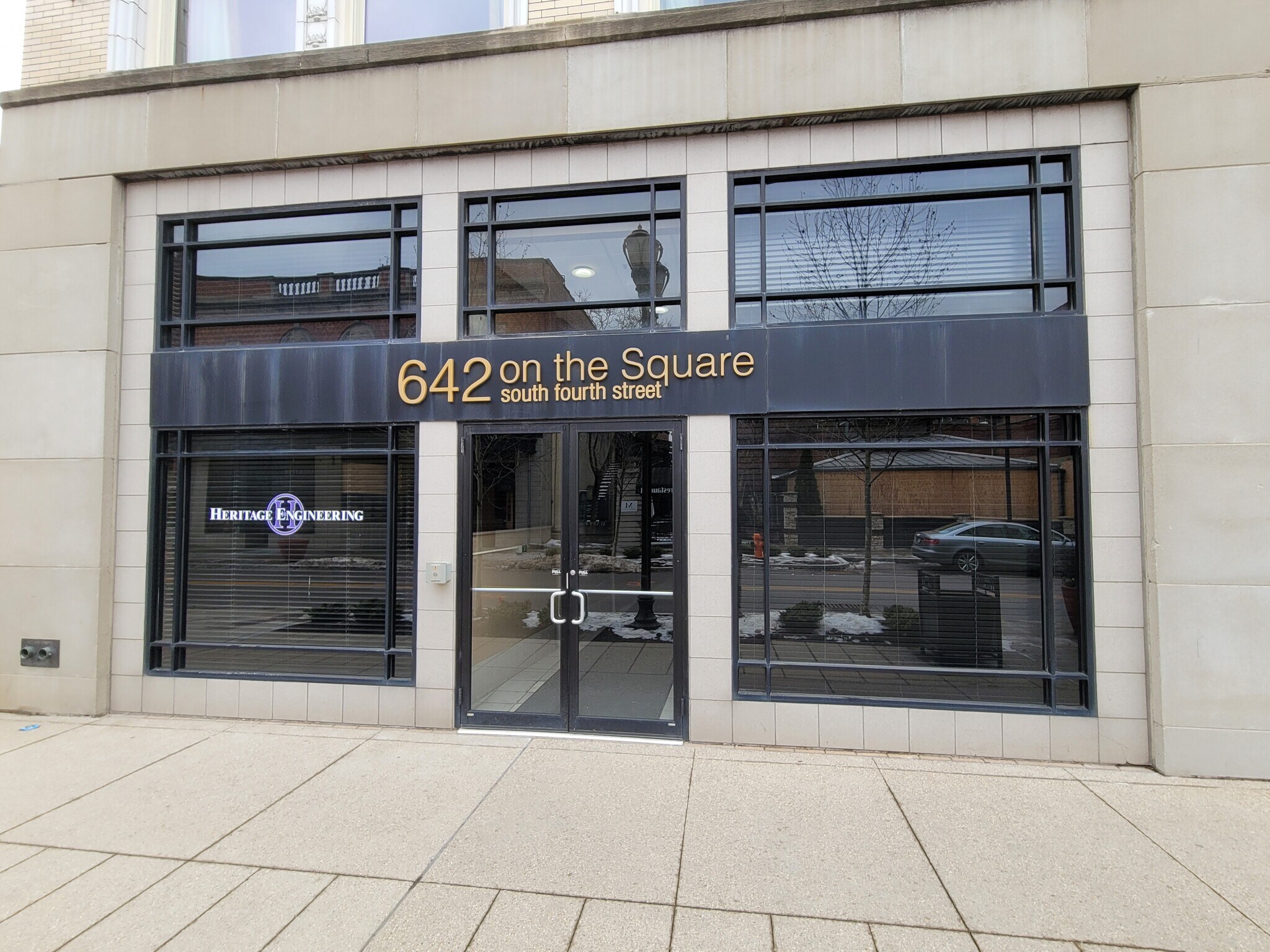 642 S Fourth Ave, Louisville, KY à vendre Photo du bâtiment- Image 1 de 1