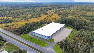 1315 Dean Forest Rd, Savannah, GA à louer Photo du bâtiment- Image 1 de 9