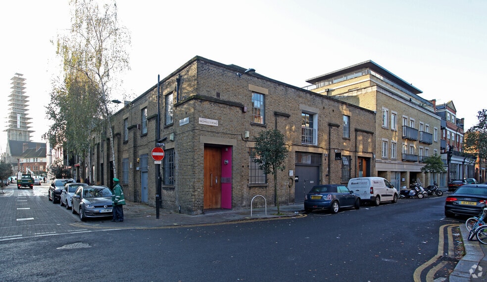 50 Bromells Rd, London for lease - Primary Photo - Image 1 of 5