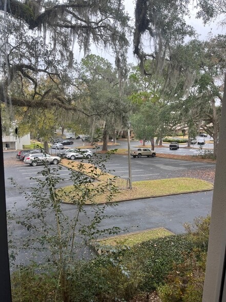 325 John Knox Rd, Tallahassee, FL for lease - Building Photo - Image 3 of 8