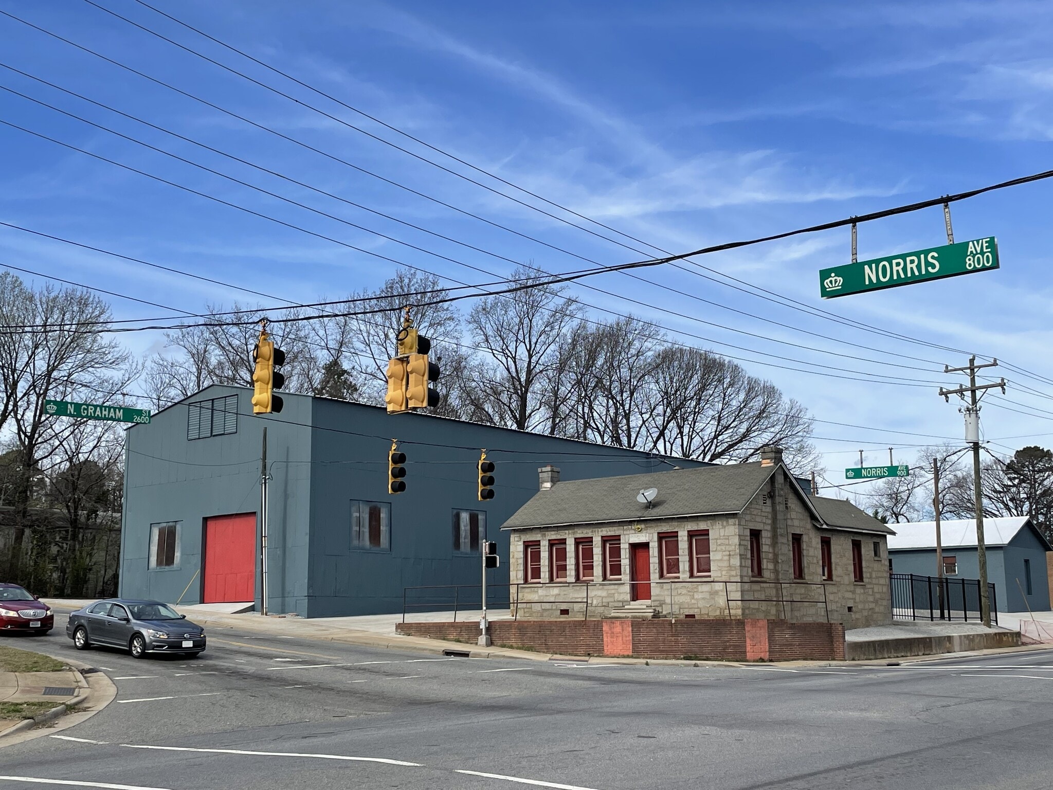 2703 N Graham St, Charlotte, NC for lease Primary Photo- Image 1 of 18