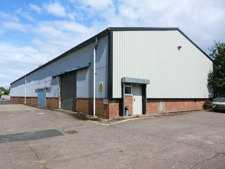 Bridgnorth Rd, Wolverhampton for lease - Building Photo - Image 2 of 3