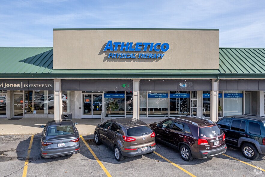 333-445 S La Grange Rd, La Grange Park, IL à louer - Photo du bâtiment - Image 3 de 7