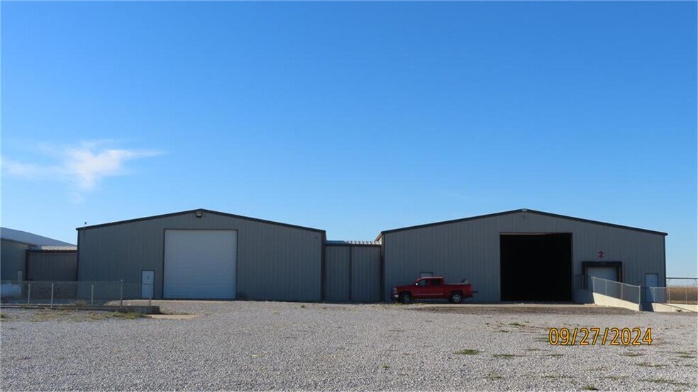 215 US-6, Sutton, NE à vendre - Photo du bâtiment - Image 3 de 9