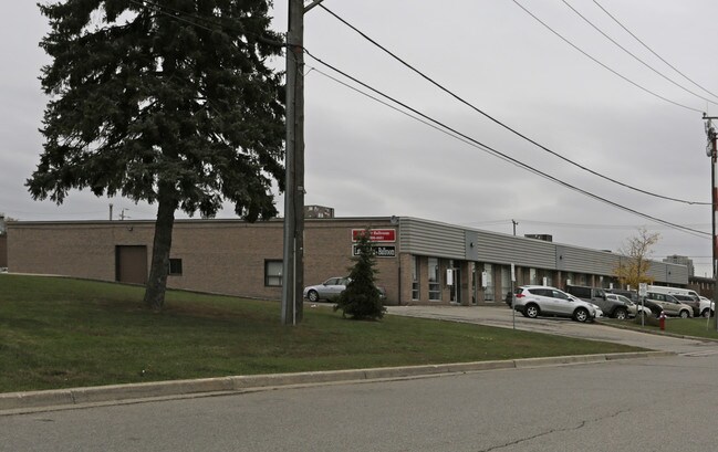 Plus de détails pour 4611-4613 Burgoyne St, Mississauga, ON - Industriel à louer