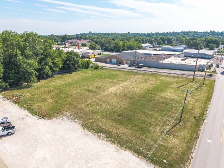 417 31st Ave, Rock Island, IL à vendre - Aérien - Image 2 de 3