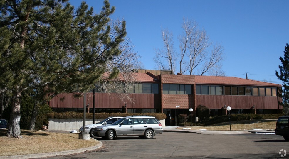 Bureau dans Denver, CO à vendre - Photo du bâtiment - Image 1 de 1