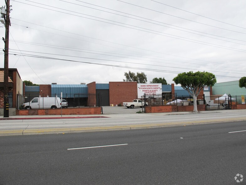 12820 S Western Ave, Gardena, CA à louer - Photo du bâtiment - Image 2 de 12
