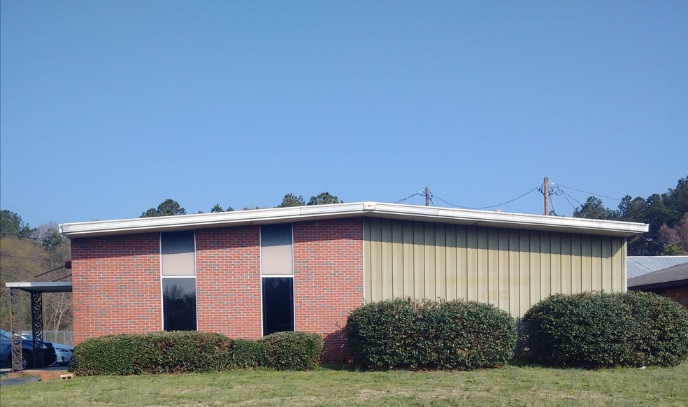 2061 Highway 72 221 E, Greenwood, SC for sale - Primary Photo - Image 1 of 1