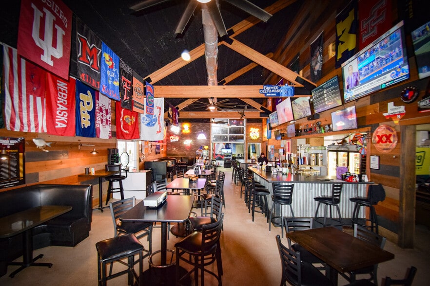 401 State Highway 156, Pointblank, TX à vendre - Photo intérieure - Image 3 de 22