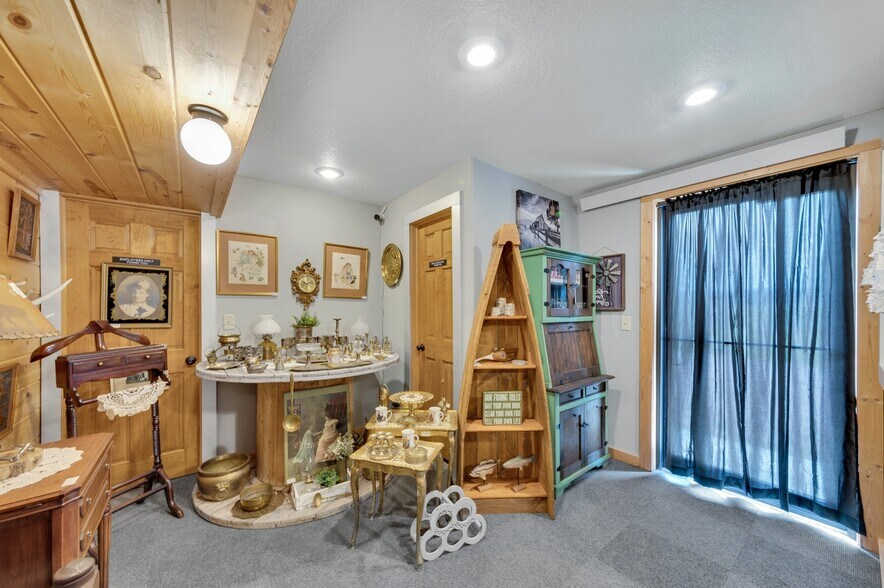 710 Tenaya St, Hermosa, SD à vendre - Photo du bâtiment - Image 3 de 24