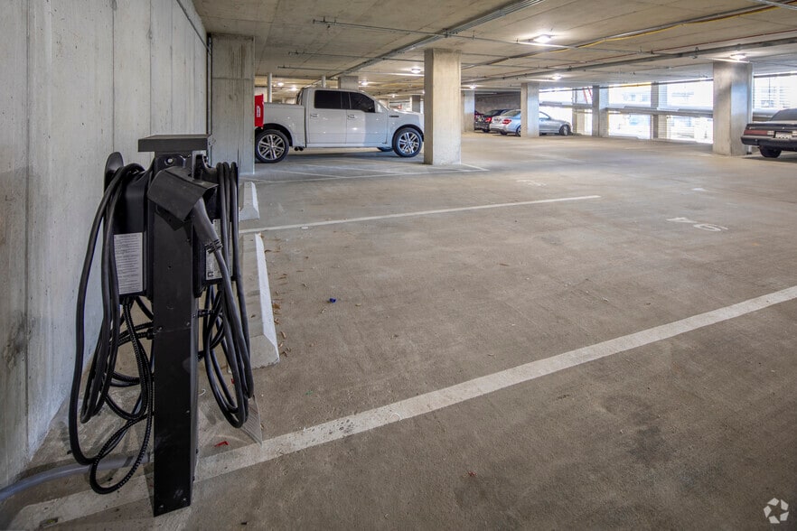 1415 3rd Ave S, Birmingham, AL for lease - Interior Photo - Image 3 of 36