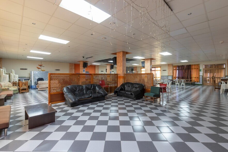 de Almería, 17, Motril, Granada for sale - Building Photo - Image 2 of 50