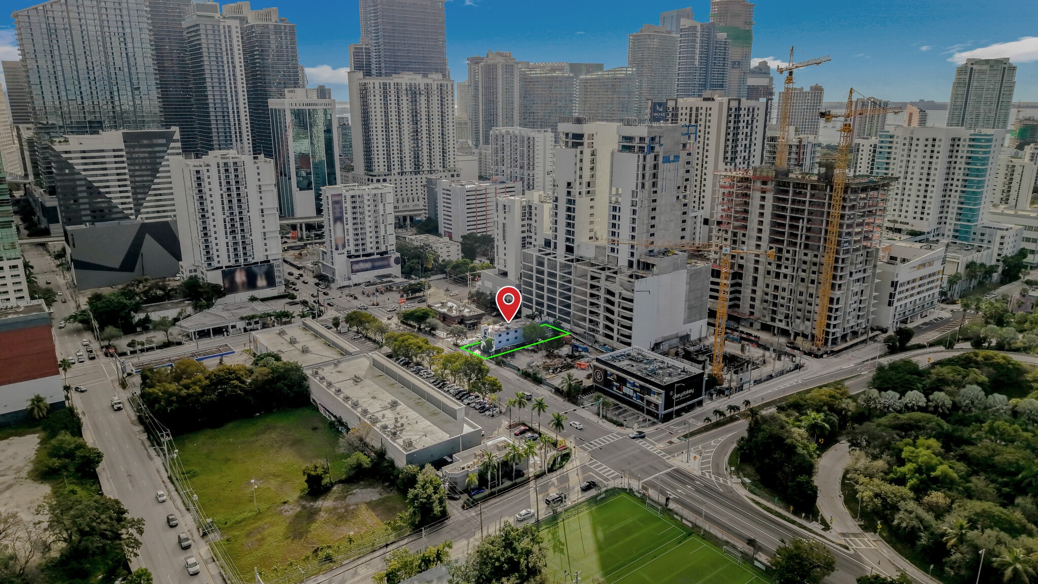 232 SW 8th St, Miami, FL for sale Building Photo- Image 1 of 24