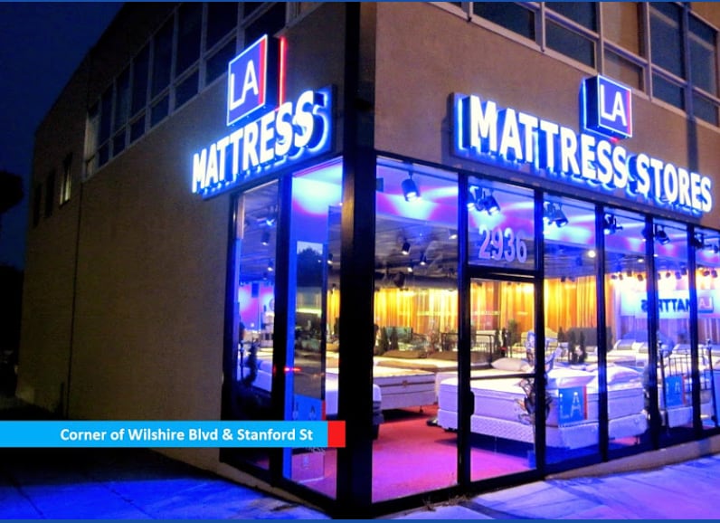 2914-2936 Wilshire Blvd, Santa Monica, CA for lease - Building Photo - Image 2 of 9