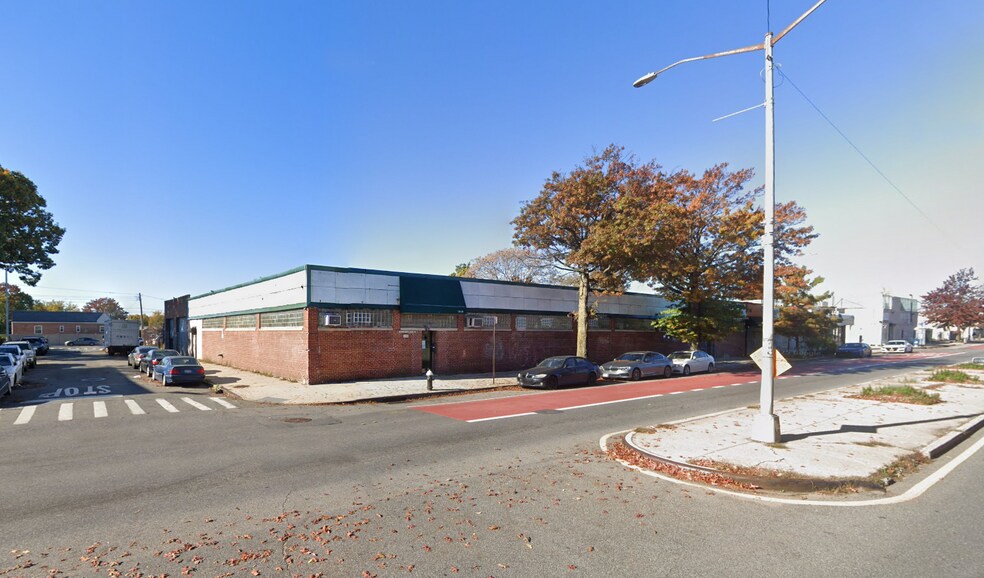 11920 Merrick Blvd, Jamaica, NY à vendre - Photo du bâtiment - Image 3 de 6