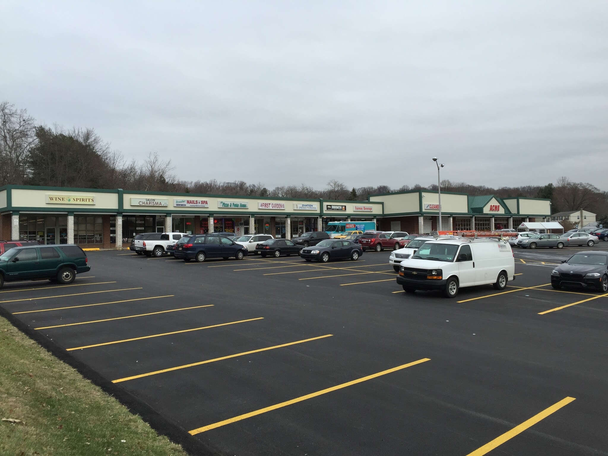 1825 Limekiln Pike, Dresher, PA à louer Photo intérieure- Image 1 de 1