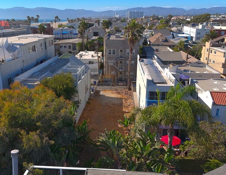 23 Wavecrest Ave, Venice, CA à vendre - Aérien - Image 3 de 6