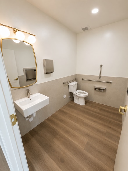 13855 W Wainwright Dr, Boise, ID for lease - Building Photo - Image 3 of 5