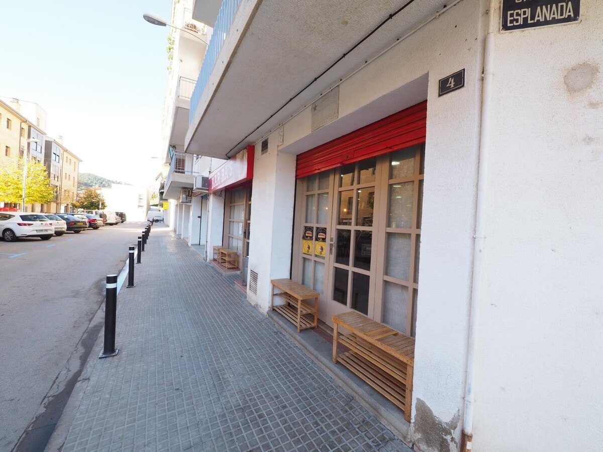 Sant Cebrià de Vallalta, BAR 08396 - Unit - -  - Interior Photo - Image 1 of 2