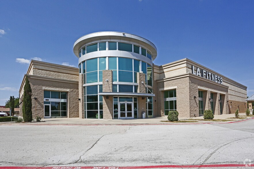 1425 E Belt Line Rd, Richardson, TX à louer - Photo principale - Image 2 de 6
