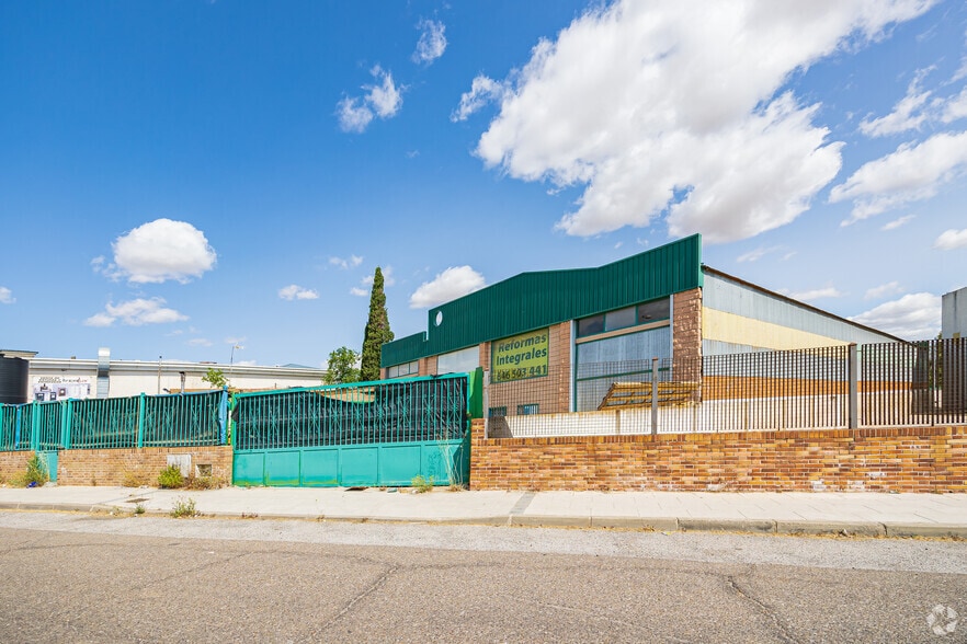 Calle Francia, 19, Griñón, Madrid for sale - Building Photo - Image 2 of 10