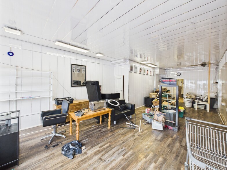 15 West Main St, Whitburn à louer - Photo du bâtiment - Image 3 de 5