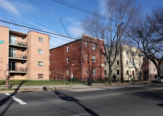 More details for 104 Atlantic St SE, Washington, DC - Multifamily for Sale