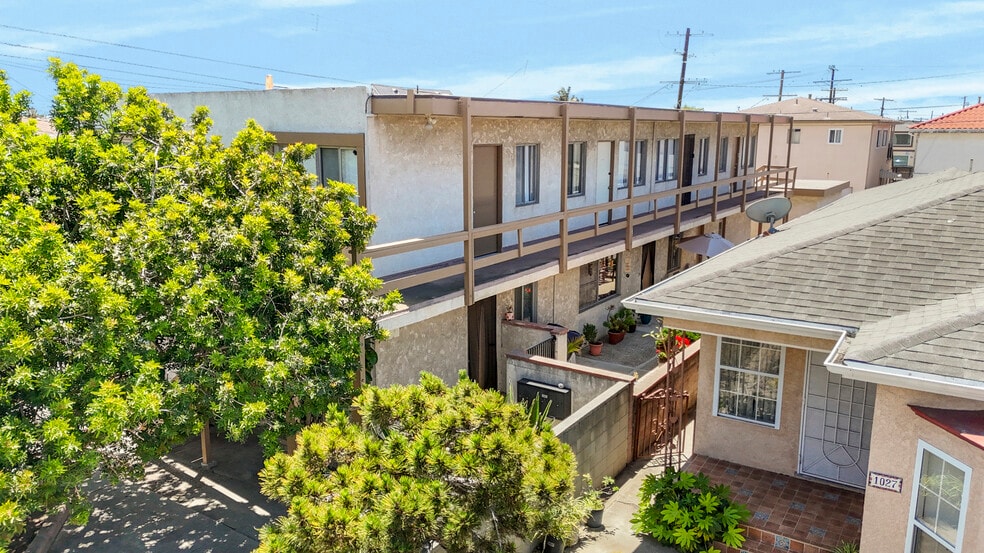 1023 W 24th St, San Pedro, CA à vendre - Photo du bâtiment - Image 2 de 15