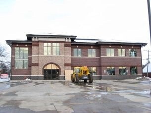 1847 1st Ave SE, Cedar Rapids, IA for lease Primary Photo- Image 1 of 9