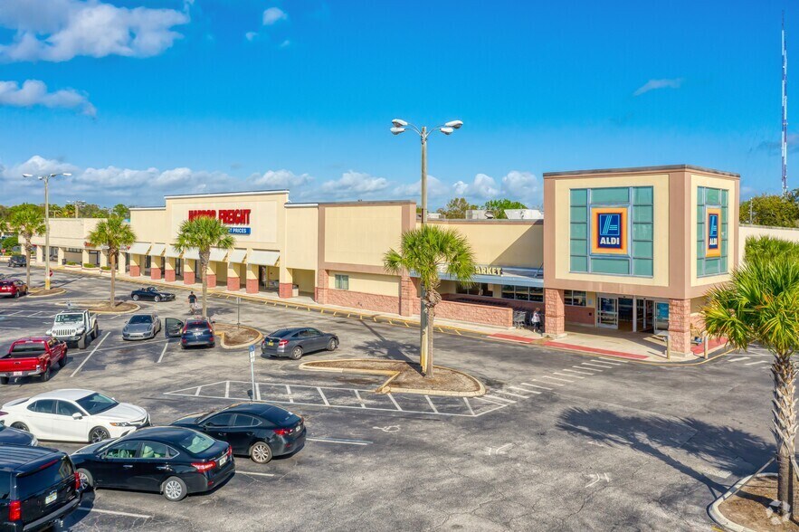 14001-14211 W Colonial Dr, Winter Garden, FL for lease - Building Photo - Image 1 of 20