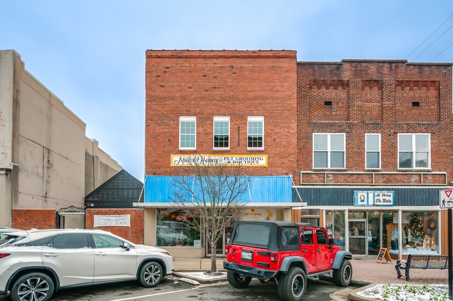 119 N Main St, Dickson, TN à vendre - Photo du bâtiment - Image 1 de 1