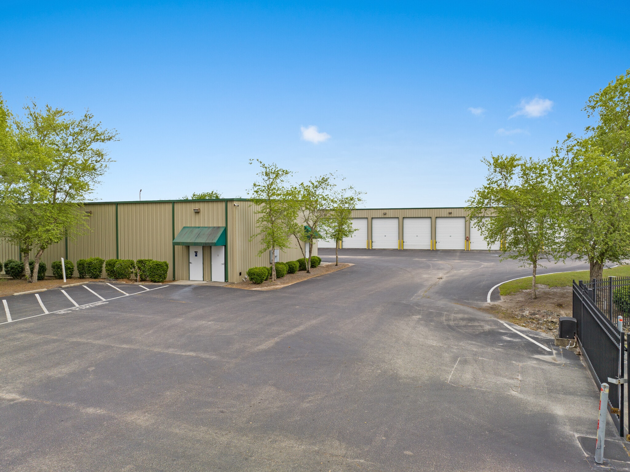 202 Transcom Ct, Wilmington, NC for lease Building Photo- Image 1 of 25