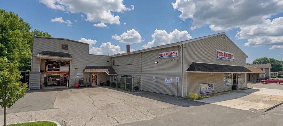 118-120 South St Ct, Danbury, CT for sale - Building Photo - Image 1 of 2
