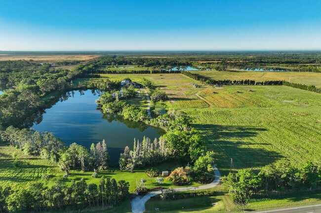 More details for 701 E State Road 60, Plant City, FL - Land for Sale