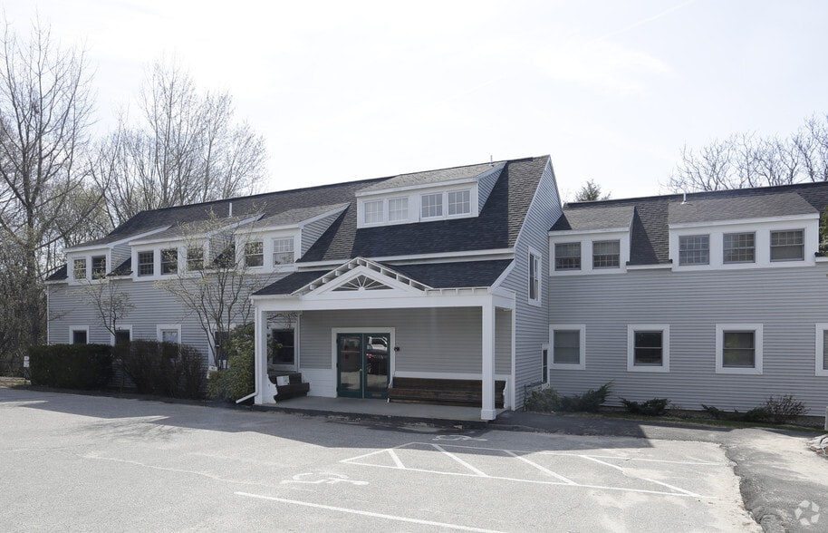 535 Ocean Ave, Portland, ME for sale - Building Photo - Image 2 of 5