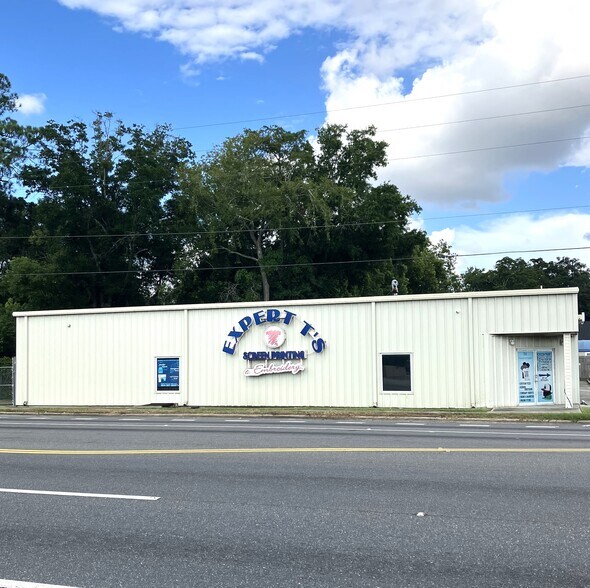 711 Cassat Ave, Jacksonville, FL à vendre - Photo principale - Image 1 de 29